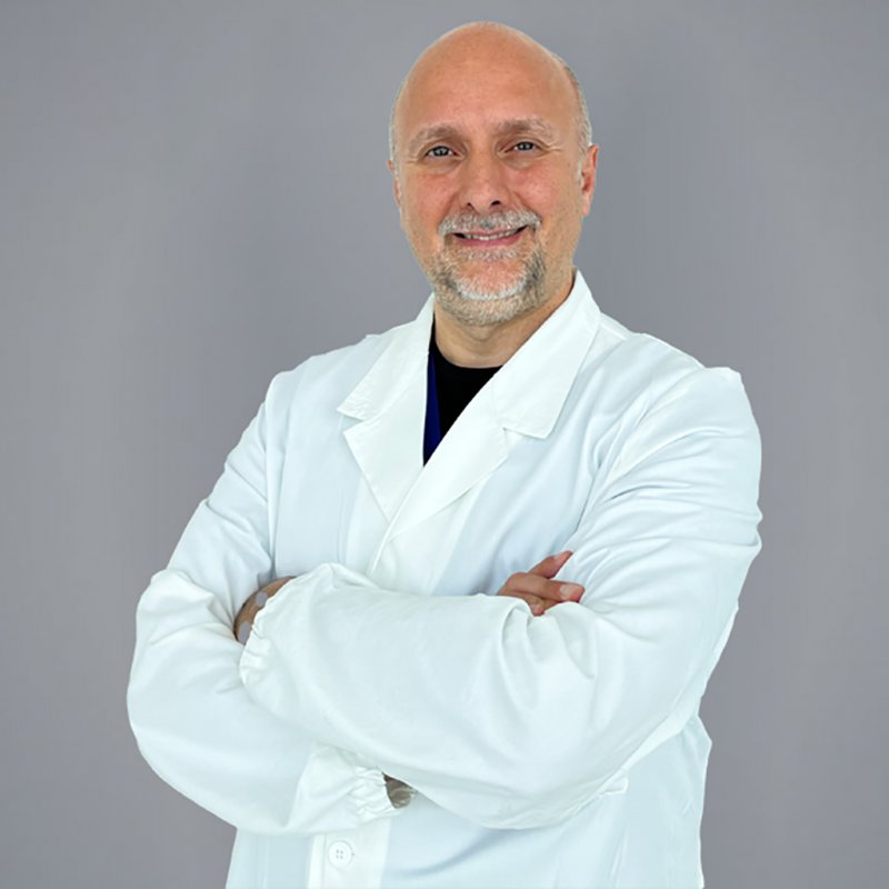 Leonino Alessio Leone (Леонино Алессио Леоне)