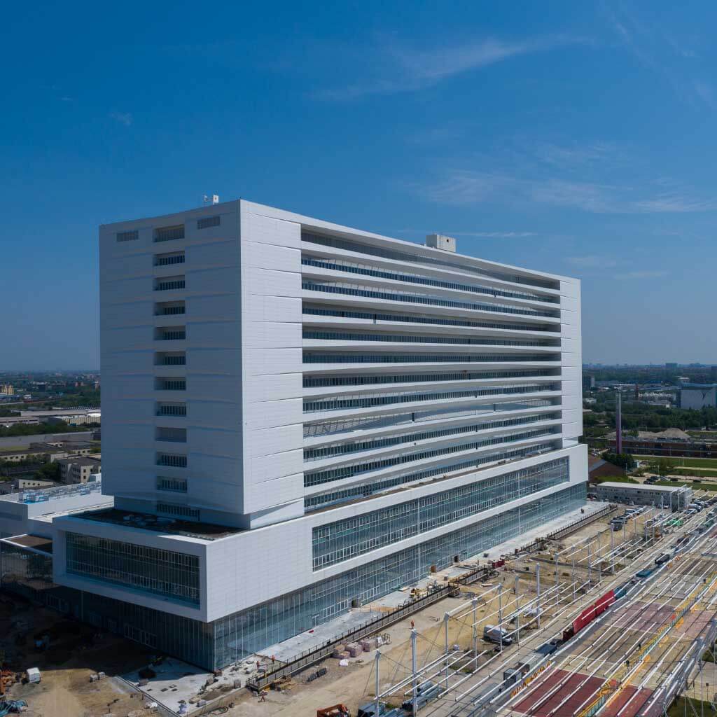 Ospedale Galeazzi - Sant’Ambrogio (Галеацци-Сант’Амброджио)