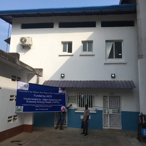 Creación del primer Centro de Transfusión de Sierra Leona