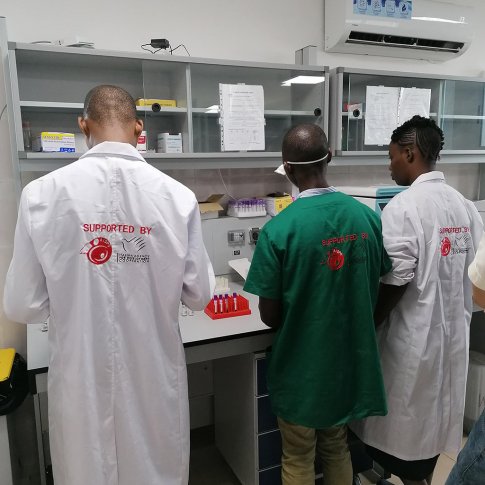 Creación del primer Centro de Transfusión de Sierra Leona