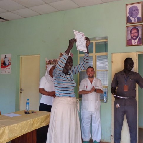 Улучшение услуг, предоставляемых больницей Комбони в Вау в рамках ее клинических и образовательных обязанностей